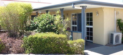 Outback Motel - Kawana Tourism 2