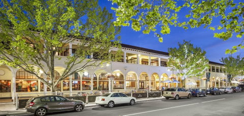 Quest Canberra - Kawana Tourism 0