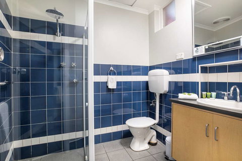 Watermark Glenelg - Kawana Tourism 1