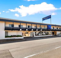 Comfort Inn Manhattan - Kawana Tourism