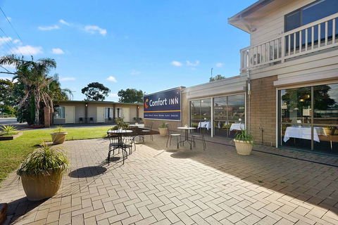 Comfort Inn Flinders On Main - Kawana Tourism 2
