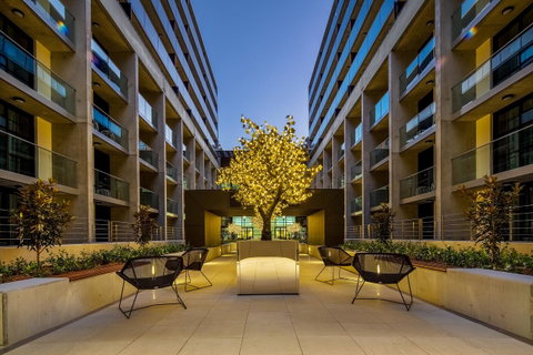 Avenue Hotel Canberra - Kawana Tourism 22