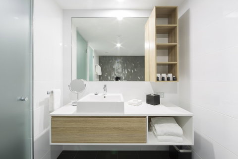 Avenue Hotel Canberra - Kawana Tourism 28