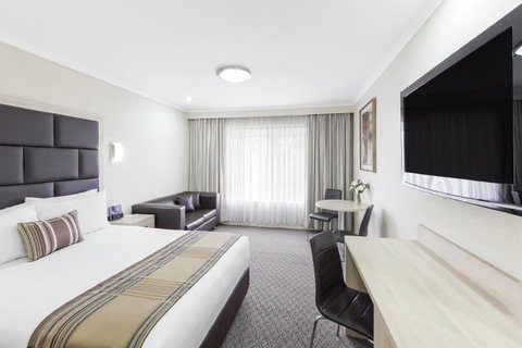 Garden City Hotel, Best Western Signature Collection - Kawana Tourism 0
