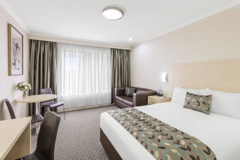 Garden City Hotel, Best Western Signature Collection - Kawana Tourism 6