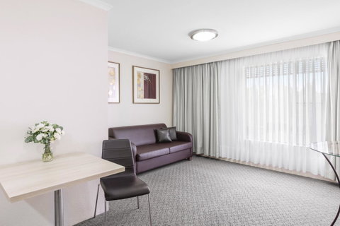 Garden City Hotel, Best Western Signature Collection - Kawana Tourism 16