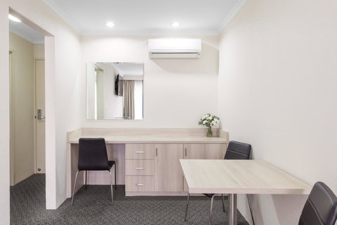 Garden City Hotel, Best Western Signature Collection - Kawana Tourism 19