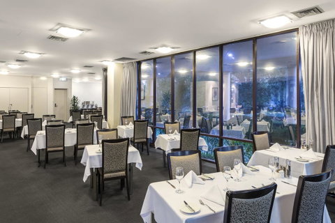 Garden City Hotel, Best Western Signature Collection - Kawana Tourism 7