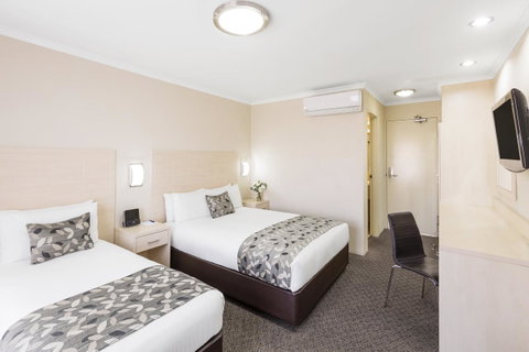 Garden City Hotel, Best Western Signature Collection - Kawana Tourism 27