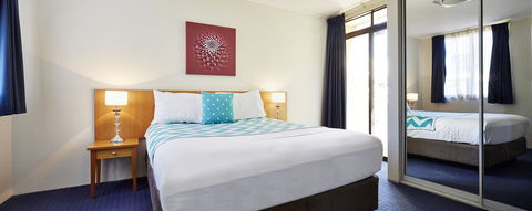 Manuka Park Serviced Apartments - Kawana Tourism 5
