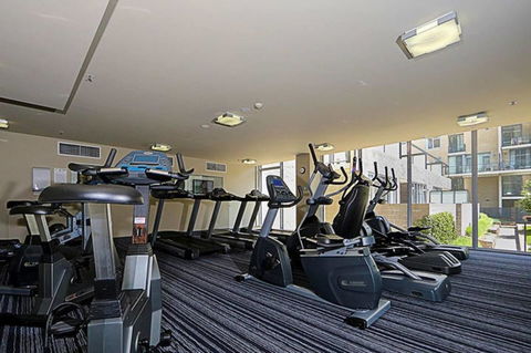 Spacious 1BR Stylish New Acton Apartment +Parking - Kawana Tourism 19