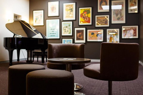 Quality Hotel Dickson - Kawana Tourism 5