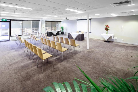 Quality Hotel Dickson - Kawana Tourism 17