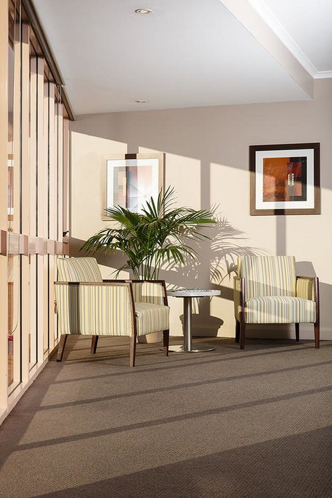 Quality Hotel Dickson - Kawana Tourism 24