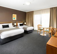 The Woden Hotel - Kawana Tourism