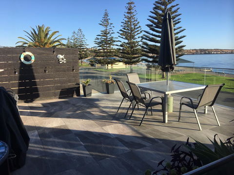 Crystal Blue Apartment - Kawana Tourism 4