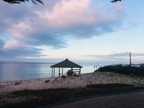 Crystal Blue Apartment - Kawana Tourism 25