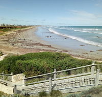 Driftwood on Dover - Kawana Tourism