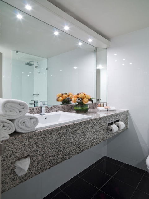 Hotel Grand Chancellor Adelaide - Kawana Tourism 30