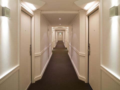 Hotel Grand Chancellor Adelaide - Kawana Tourism 32