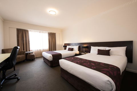 Hotel Grand Chancellor Adelaide - Kawana Tourism 2