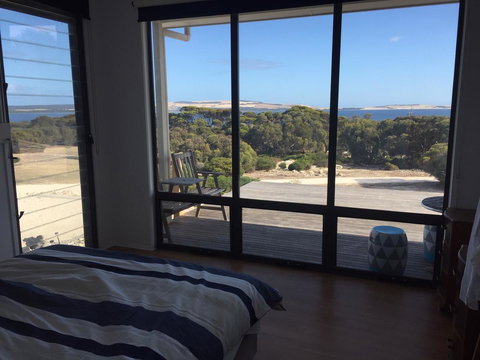 Wallaby Retreat - Kawana Tourism 5