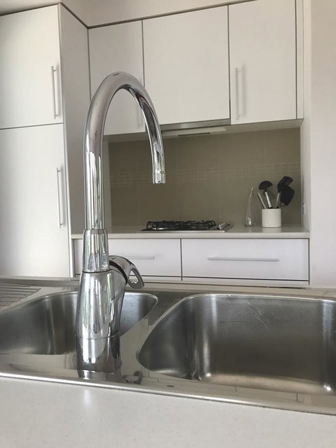 S T U D I O 22 Peaceful Retreat With Garden Views - Kawana Tourism 7