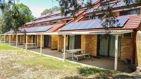 Windsor Terrace Motel - Kawana Tourism 16