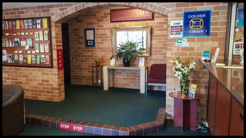 Windsor Terrace Motel - Kawana Tourism 18