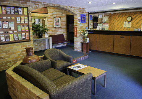 Windsor Terrace Motel - Kawana Tourism 14