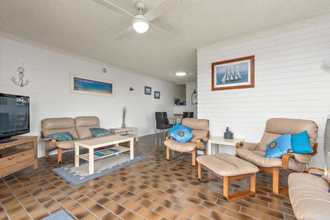Sun & Surf Aldinga Beach Apartment - Kawana Tourism 2