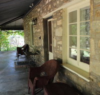 Hillside Cottage - Kawana Tourism