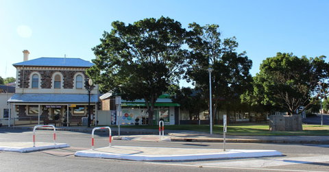 Hillside Cottage - Kawana Tourism 12