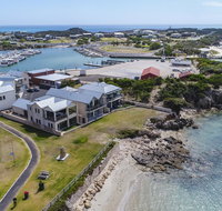 Aloha Accommodation - Kawana Tourism