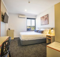 Nightcap at Rose  Crown Hotel - Kawana Tourism