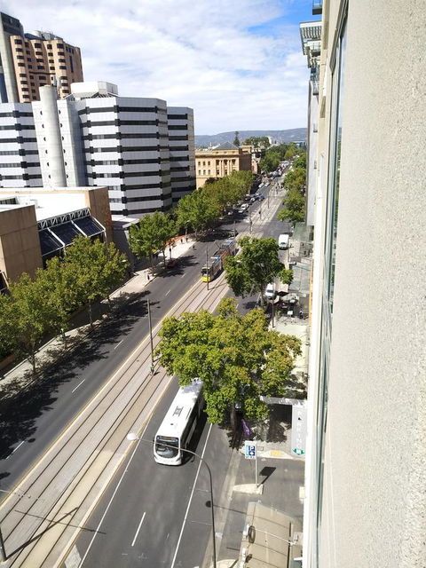 JABCA Apartments - Kawana Tourism 24