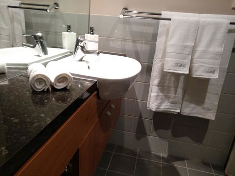 JABCA Apartments - Kawana Tourism 20