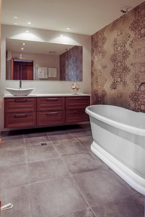 Suite 11 Victoria Square - Kawana Tourism 14