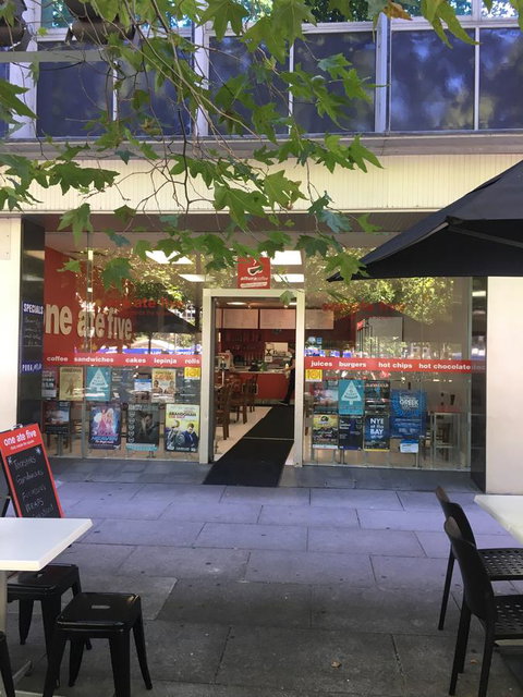 Suite 11 Victoria Square - Kawana Tourism 20