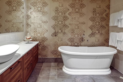 Suite 11 Victoria Square - Kawana Tourism 12