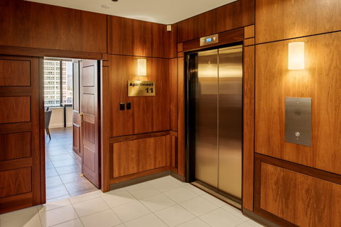 Suite 11 Victoria Square - Kawana Tourism 19