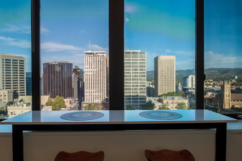 Suite 11 Victoria Square - Kawana Tourism 8