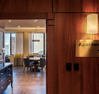 Suite 11 Victoria Square - Kawana Tourism