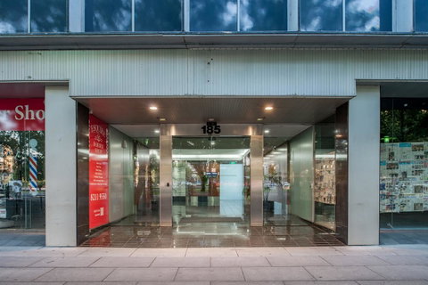 Suite 11 Victoria Square - Kawana Tourism 17