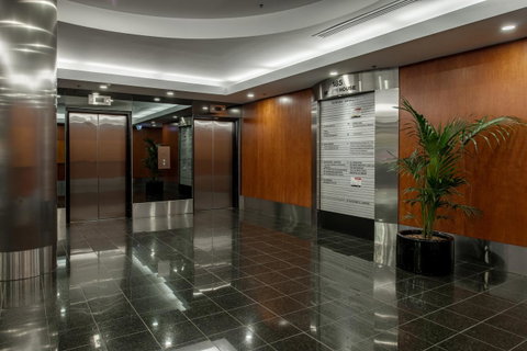 Suite 11 Victoria Square - Kawana Tourism 18