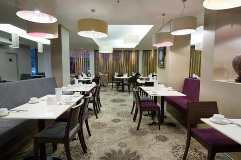 The Terrace Hotel Adelaide - Kawana Tourism 32