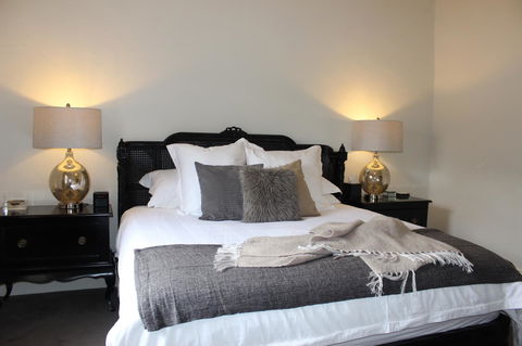 Barossa Bed & Breakfast - Kawana Tourism 1