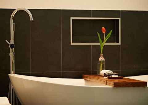 Barossa Bed & Breakfast - Kawana Tourism 6