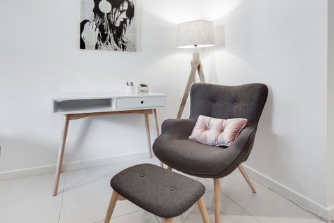 York Apartments On Grenfell - Kawana Tourism 1