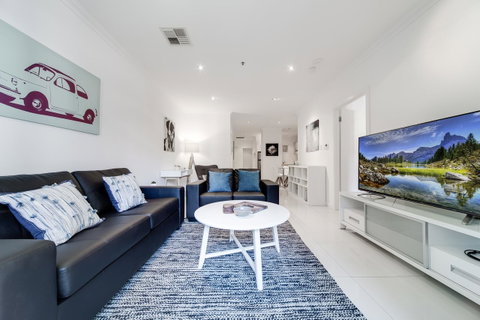 York Apartments On Grenfell - Kawana Tourism 0
